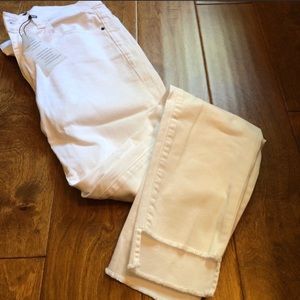 Harper jeans size 29- white ankle